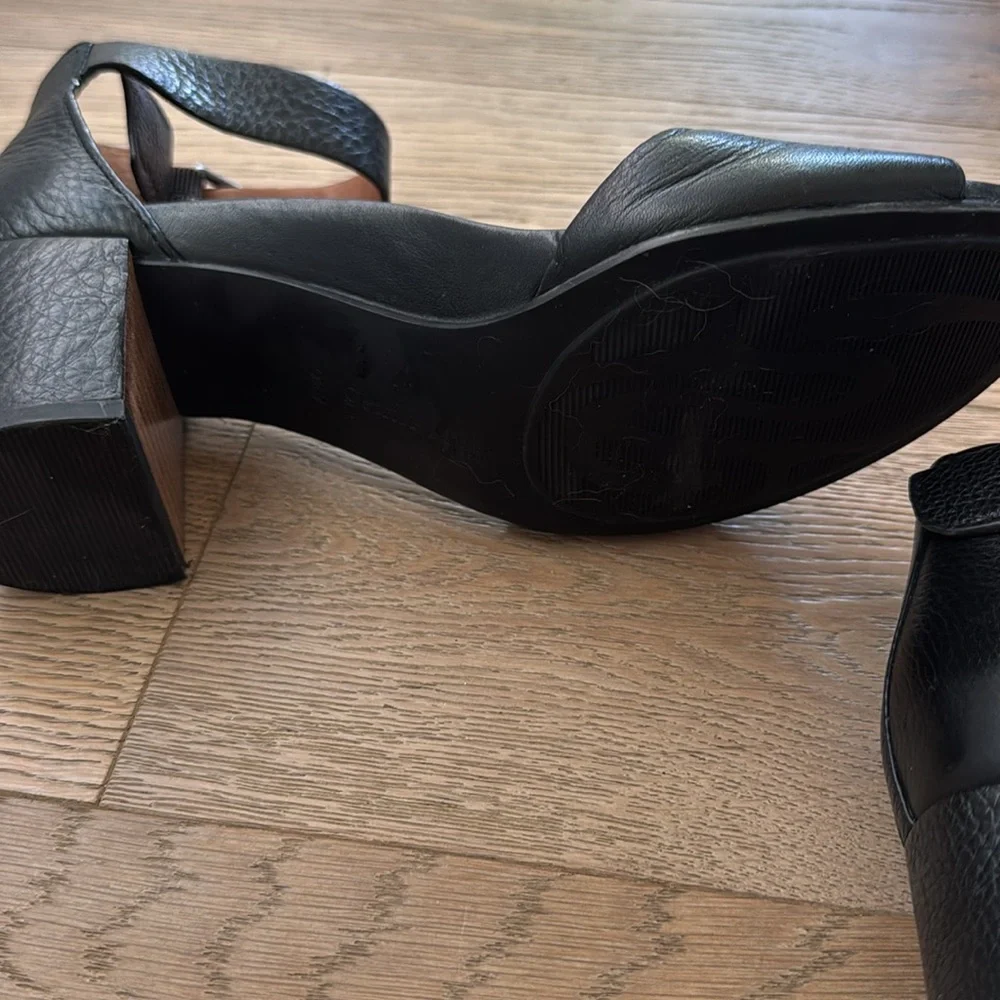 Gentle Souls by Kenneth Cole Ankle Strap Heeled Sandal - Picture 6 of 7